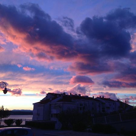 2 Bedroom Apt - North Coast Croatia Crikvenica Bagian luar foto
