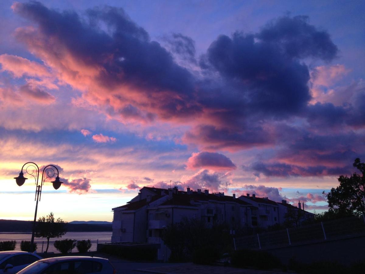 2 Bedroom Apt - North Coast Croatia Crikvenica Bagian luar foto
